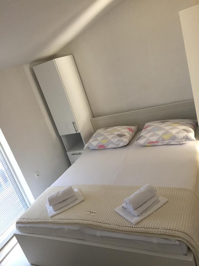 Villa Agneza Baška Voda Eksteriør bilde