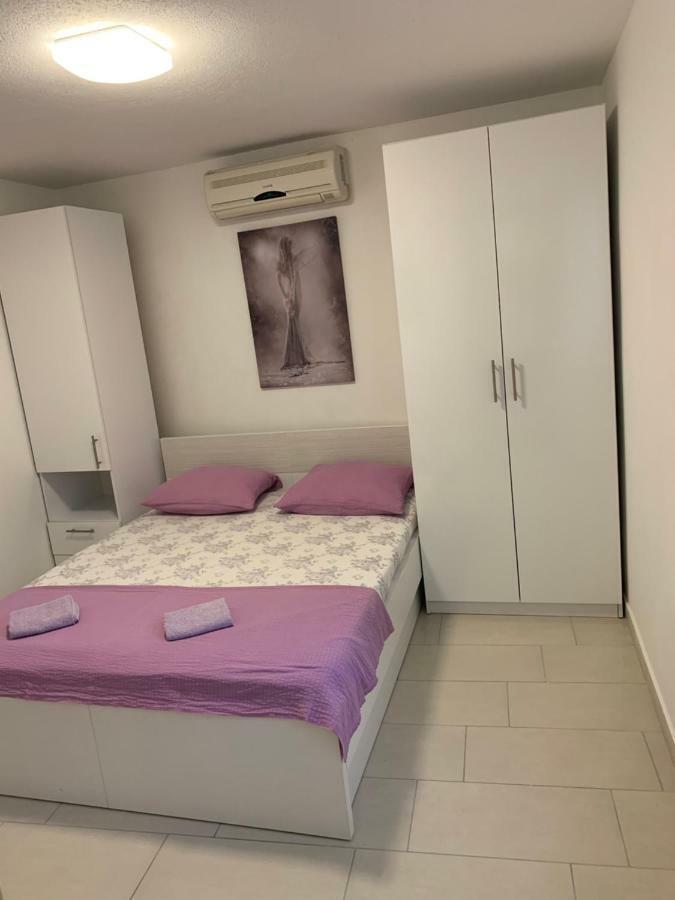 Villa Agneza Baška Voda Eksteriør bilde